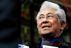 Buyung Minta SBY Tegas Minta Polri Serahkan Kasus Simulator Sim ke KPK