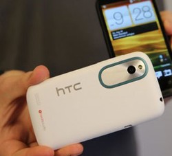 HTC Siap Boyong Desire X ke Indonesia