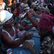 Makan Bubur Masih Enak, Kenapa Harus Konflik Dalam Beragama