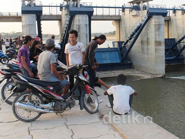 Bendungan Gerak Jadi Wisata Alternatif