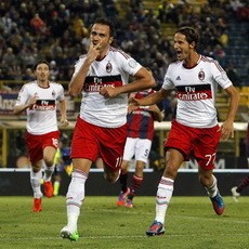 Pazzini Hat-trick, Milan Kalahkan Bologna