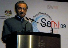 Mahathir Mohamad: Bangsa Melayu Harus Perkukuh Peradaban dan Mentalitas