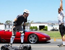 Corvette C5 Kalah Cepat dari Skateboard Listrik