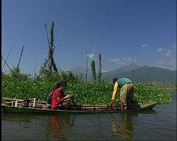 WARISAN JAWA TENGAH DARI MASA LAMPAU