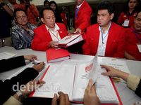 Roy BB Janis Daftarkan PDP Ikut Pemilu 2014