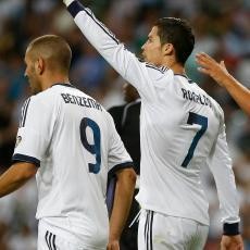 Madrid Petik Kemenangan Pertama di La Liga