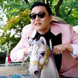 Psy Resmi Satu Label dengan Justin Bieber