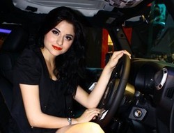 Bagaimana Cara Berterima Kasih dari Balik Kemudi?