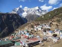 Namche Bazaar, Desa Cantik Favorit Pendaki Everest