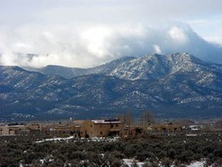 4 Kota Pegunungan dengan Panorama Seindah Lukisan