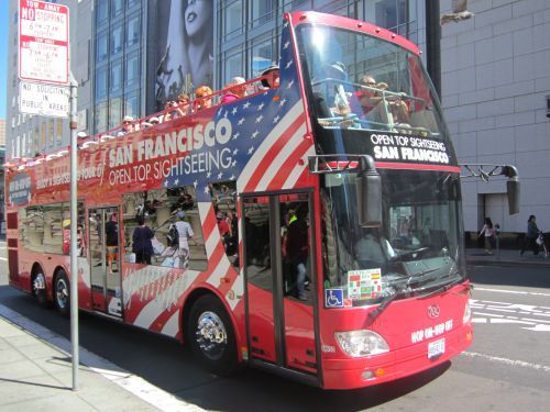 Jalan-jalan Asyik di San Fransisco dengan Bus