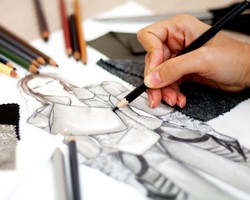 Desainer Sukses: Seimbang Antara Aspek Seni & Bisnis