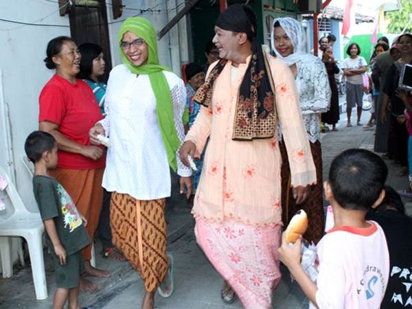 Lomba Peragaan Busana Kaum Bapak