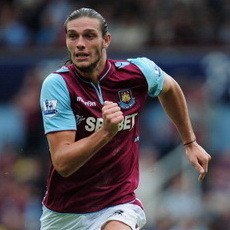 West Ham Berharap Banyak pada Carroll