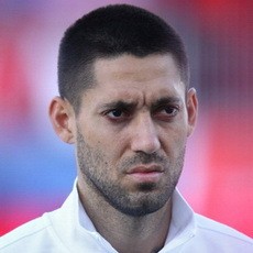 Dempsey Lega Usai Resmi Pindah ke Spurs