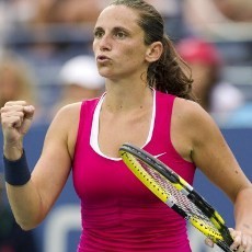 Vinci Hentikan Radwanska