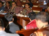 DPR Bahas Persiapan PON XVIII Riau