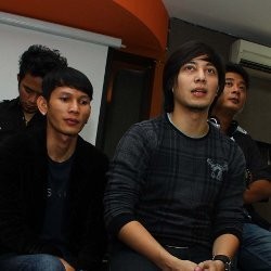 The Titans Masih Bicara Cinta di Album ke-4