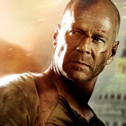 Bruce Willis Tak Jadi Tuntut Apple