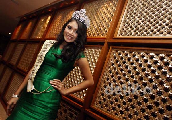 Masuk 15 Besar Miss World 2012, Ines Putri Bangga
