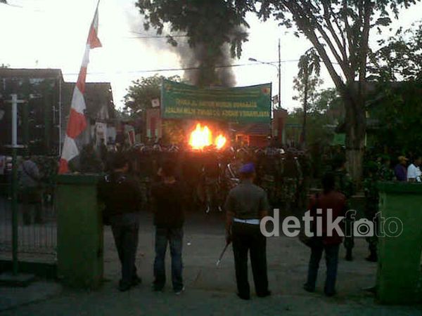 Kodam V Kosongkan Rumah Warga Taman Hayam Wuruk