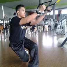 Kecilkan Perut dengan Olahraga TRX Yuk!