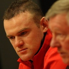 Rooney: Sir Alex Punya Standar Tinggi