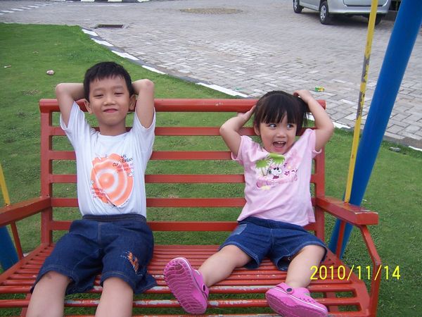 Valencia, 4,3 Tahun, Perempuan