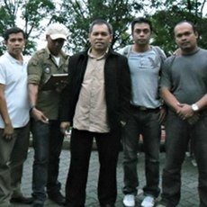 12 Duta Indonesia di Kapal Feri APEC 2012