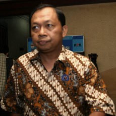 KPK: Wayan Koster Bisa Dihadirkan di Sidang Angie