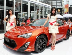 Toyota Naikkan Harga Mobil