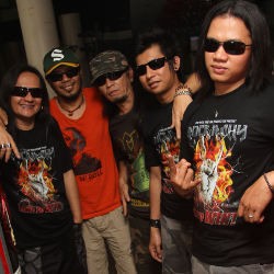 Jamrud Kembali ke Jurus Lama dengan Lirik Nakal