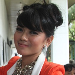 Puri Mahadewi Menikah Karena Dijodohkan Orangtua?