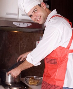 Ingin Punya Suami Seorang Chef? Inilah Suka Dukanya! (2)