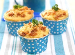 Resep Cake: Cupcake Tuna Keju