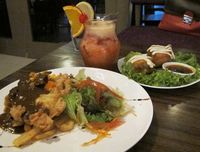 Mmm.. Gurih Enak Mushroom Croquette dan Country Fried Steak