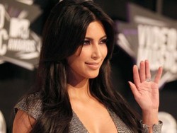 Sedang Apa Kim Kardashian di Bursa Saham New York?