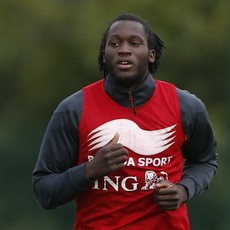Terus Dibanding-bandingkan dengan Drogba, Lukaku Bosan