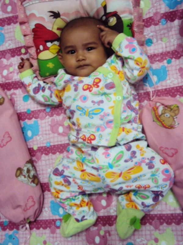 Nadia Ivenna Qis Kanaya, 8 Bulan, Perempuan