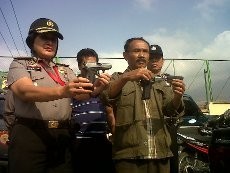 Operasi Teroris, Polisi Amankan 2 Pistol di Garut