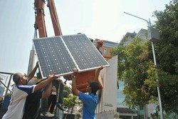 Wah, Semarang Akan Diterangi Lampu Tenaga Surya