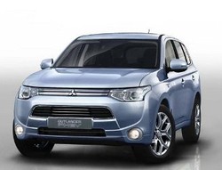 Mitsubishi Outlander PHEV, SUV Hybrid Pertama di Dunia