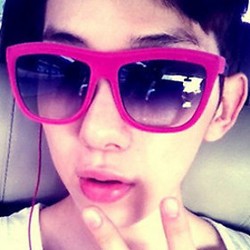 10 Gaya Paling Hot Jo Kwon 2AM (1)