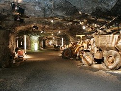 Seperti Apa Rasanya Fine Dining di Perut Bumi?