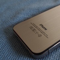 Apple Pangkas Pesanan Komponen Samsung untuk iPhone 5