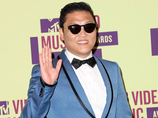 Saat Psy Hadir di MTV VMA 2012