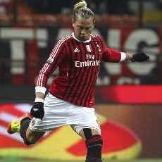Loyalitas Mexes untuk Milan