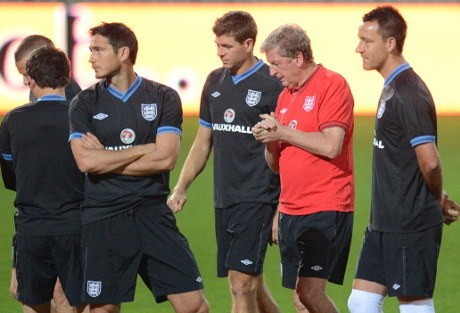 Lupakan Euro 2012, Inggris Harus Bangkit