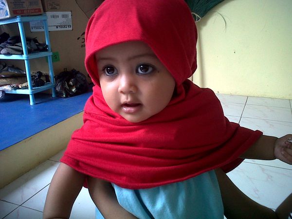 Nashiita Nazneen, 1 Tahun, Perempuan