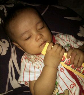 Alvino Yafi Bani Hermanto, 9 Bulan, Lelaki